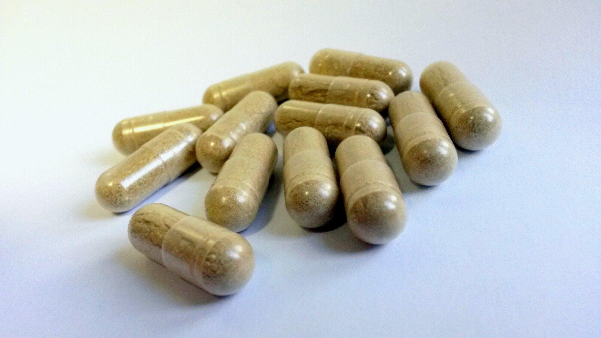 best kratom extract - powder capsules